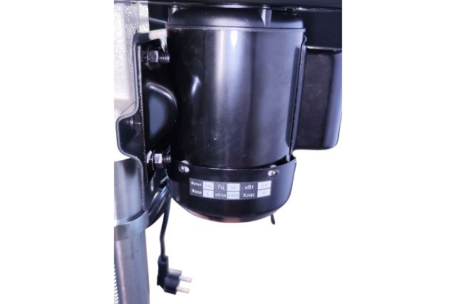 Сверлильный станок по металлу MAST...