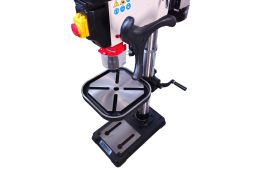 Сверлильный станок по металлу MAST Metalltechnik M-SV1520S-1