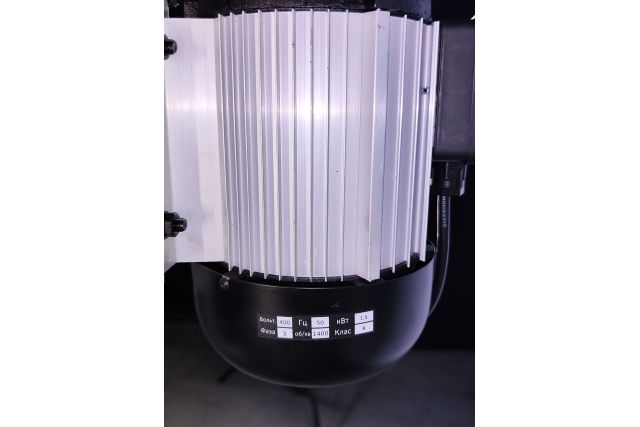 Сверлильный станок по металлу MAST...