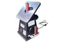 Осциляційно-шпиндельний шліфувальний верстат MAST Holztechnik H-OS110 230V