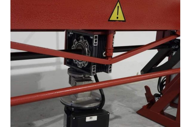  Электромеханический листогибочный станок ZGH...