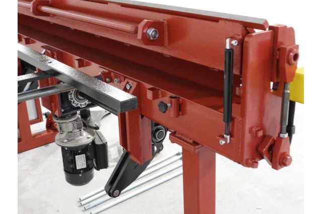  Электромеханический листогибочный станок ZGH...