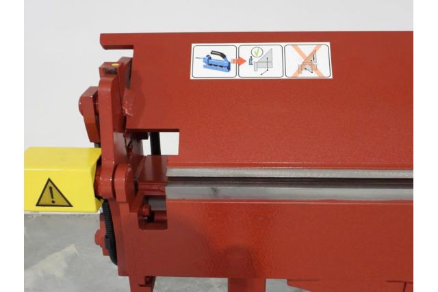  Электромеханический листогибочный станок ZGH...