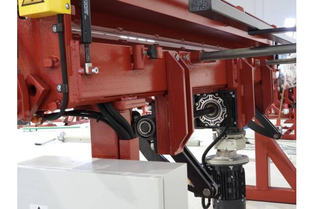  Электромеханический листогибочный станок ZGH...