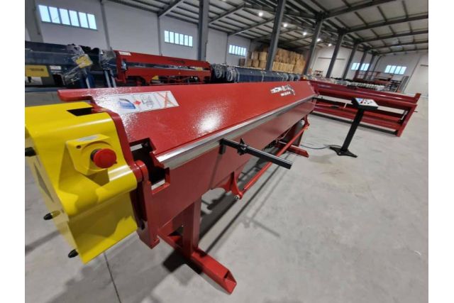 Електромеханічний листозгинальний верстат ZGH...