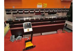 Гідравлічний листозгинальний прес з ЧПК VARTEK 2100x100 Advance Form