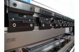 Гідравлічний листозгинальний прес з ЧПК VARTEK 2600x135 Advance Form 5