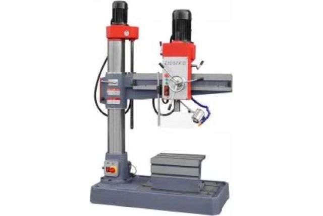 Радиально-сверлильный станок MAST Metalltechnik...