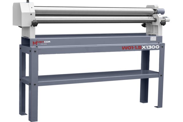 Ручной вальцовочный станок METCOR W01-1,5x1300