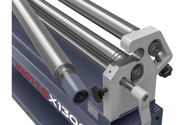 Ручной станок вальцовочный METCOR W01-1,5x1300