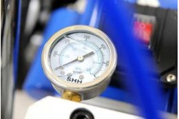 Установка безповітряного фарбування BASS Polska BP-4532