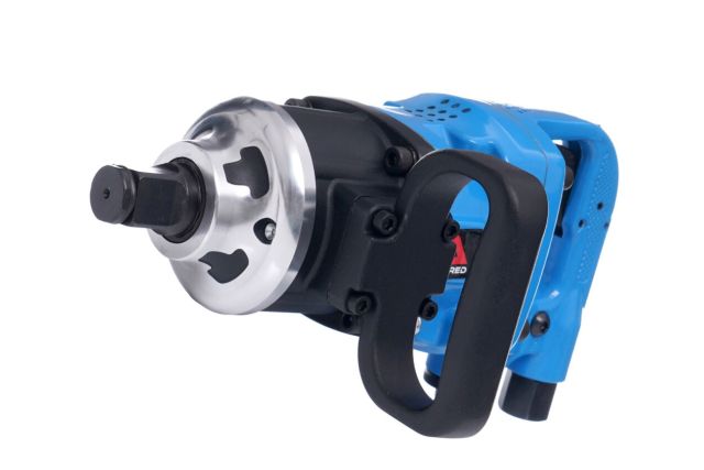 Пневматический ударный гайковерт TAGRED TA827