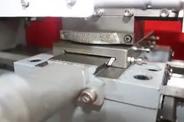 Токарно-винторезный станок Holzmann ED 400FD 8