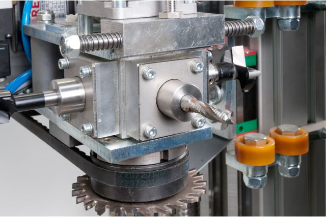 Фрезерний верстат з ЧПУ Robland BM 3000