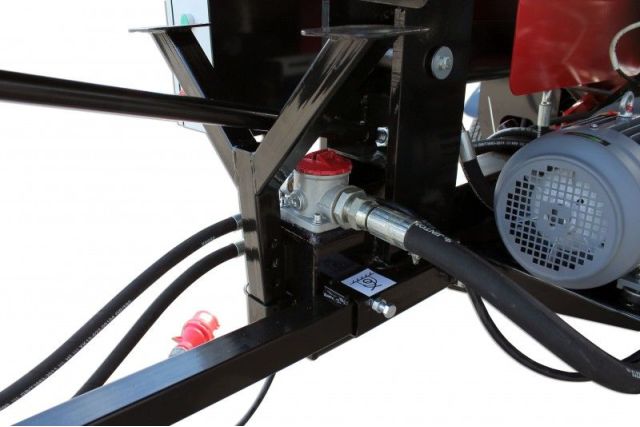 Полуавтоматическая машина для резки и колки...