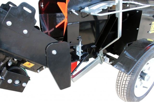 Полуавтоматическая машина для резки и колки...