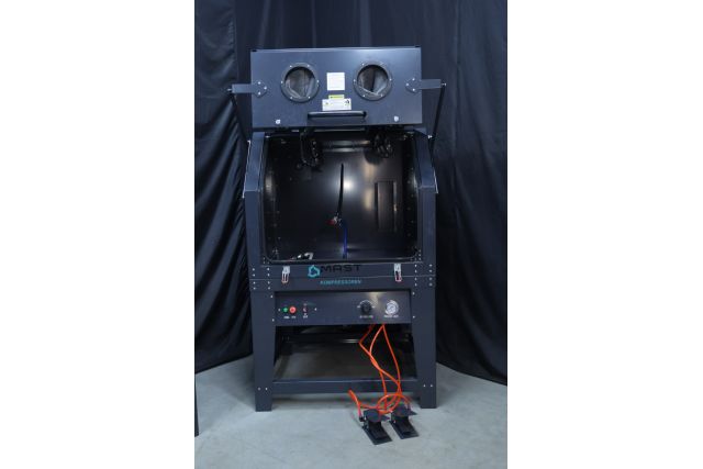 Пескоструйная камера MAST MSC1000FD+DC15...