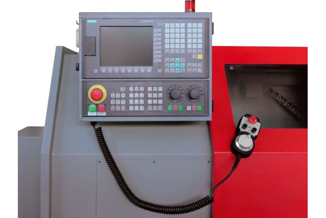 Токарний верстат з ЧПУ Holzmann CD3675TOP_400V