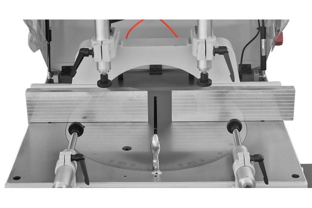 Дискова пила по металу METCOR QCS400A