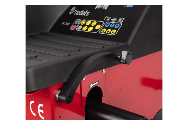 Автоматический балансировочный станок REDATS...