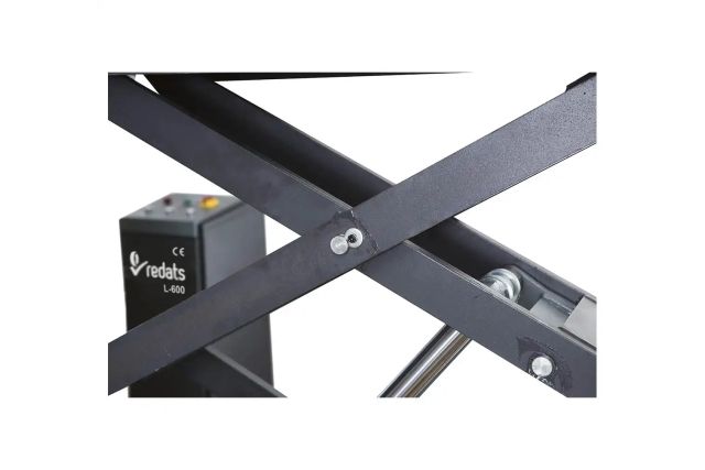 Портативный ножничный подъемник REDATS L-600