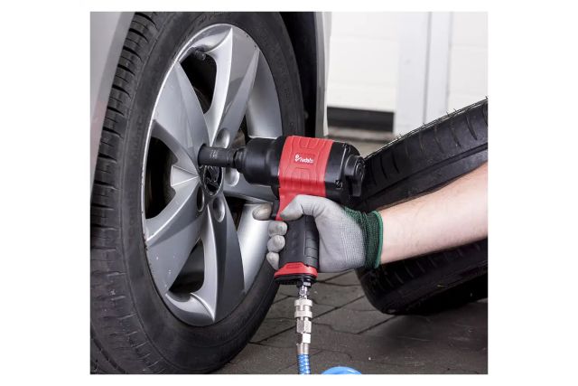 Пневматичний ударний гайковерт REDATS P-160...