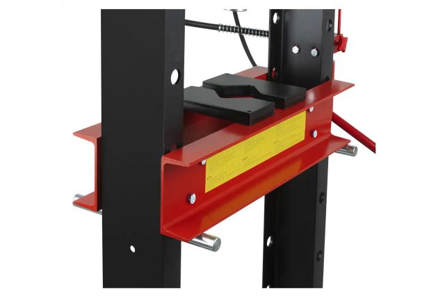 Гідравлічно-пневматичний прес подвійної дії 30...