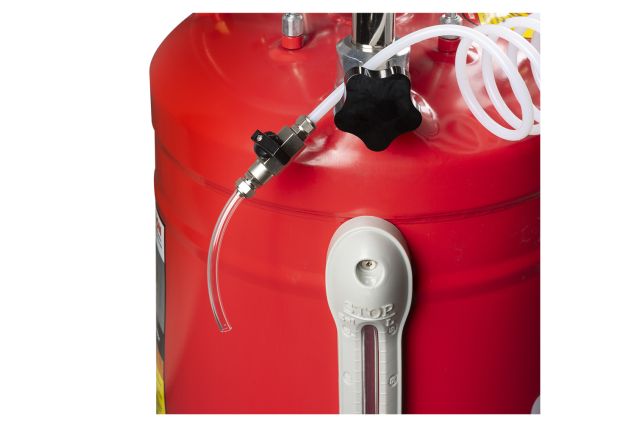 Устройство для откачивания и слива масла 80 л с...