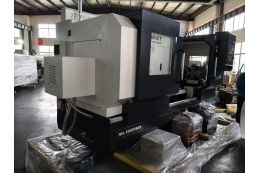 Токарний верстат з ЧПК MAST ML 520x1500 SH8