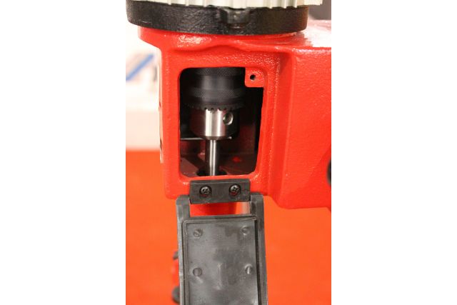 Довбальний верстат Holzmann STM 26