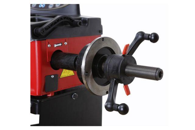 Полуавтоматический шиномонтажный станок 2в1...