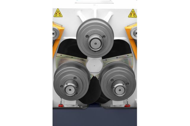 Гідравлічний верстат для труб і профілів CORMAK EHPK80