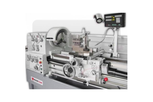 Універсальний токарний верстат CORMAK 460 x 1500