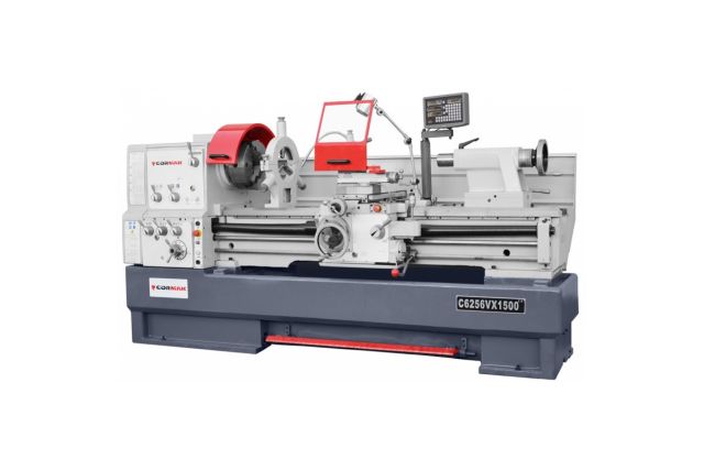 Токарно-гвинторізний верстат CORMAK 560 X 1500