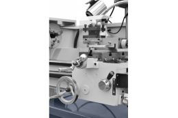 Токарно-винторезный станок CORMAK AT320