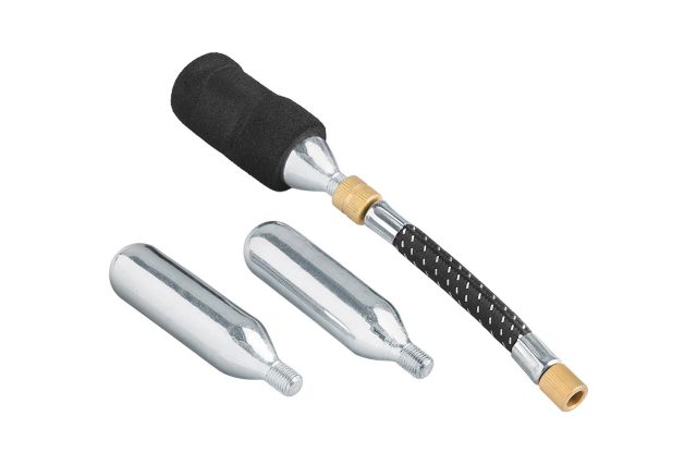 Портативний набір для ремонту шин з CO2 REDATS