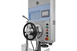 Радіально-свердлильний верстат CORMAK RDV1600 × 50 PREMIUM LINE