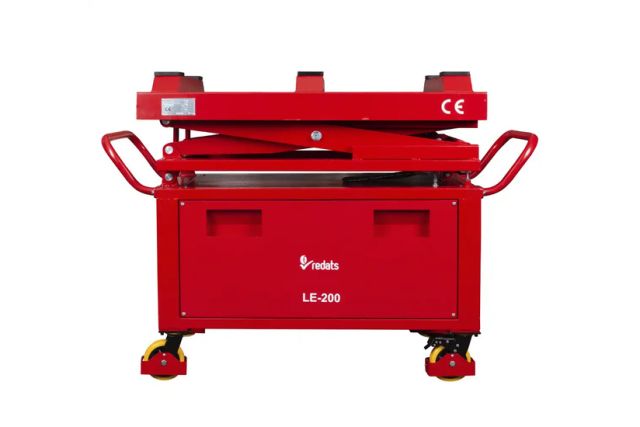Подъемник ножничный REDATS LE-200