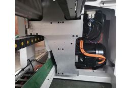 Пильний центр з передньою загрузкою HOLD HP330GK