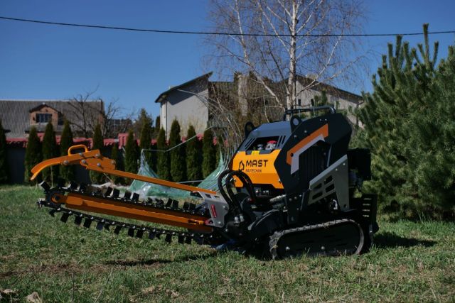  Траншеекопатель MAST Bautechnik MT-TR-100PRO
