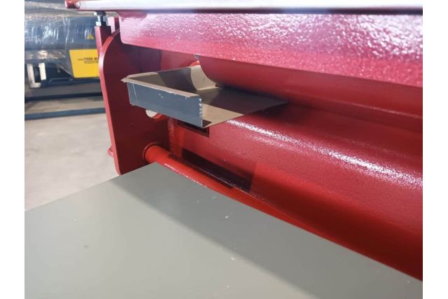 Листогибочный станок Prod-masz RED 2200/0,8/160