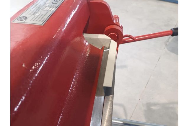 Листозгинальний верстат Prod-masz RED 2200/0,8/160