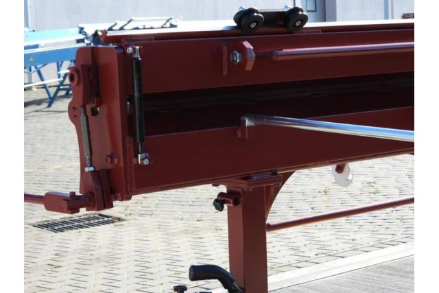 Листозгинальний верстат Prod-masz RED 3200/1/160