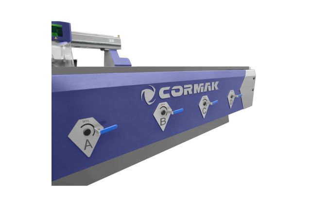 Фрезерный станок с ЧПУ CORMAK C1325 ATC