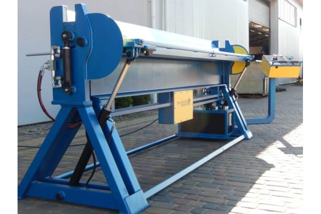 Гідравлічний автоматичний листозгинальний...