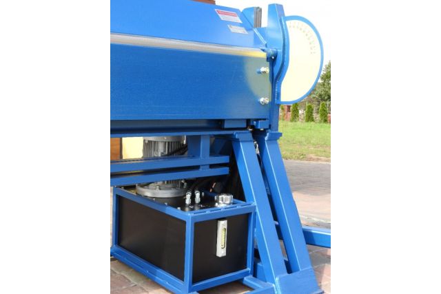 Гідравлічний автоматичний листозгинальний...