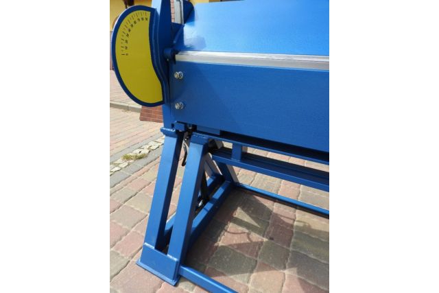 Гідравлічний автоматичний листозгинальний...