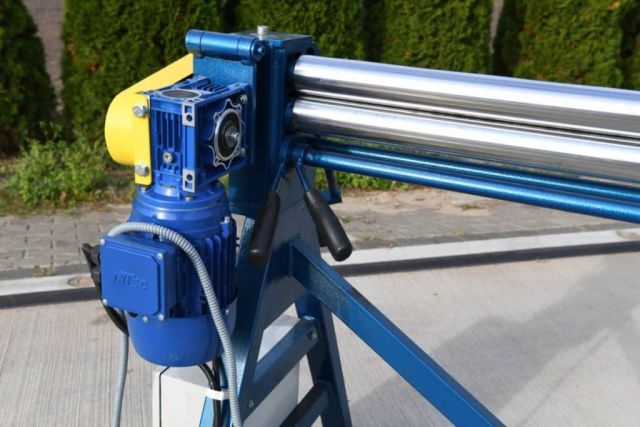 Електромеханічний вальцювальний верстат...