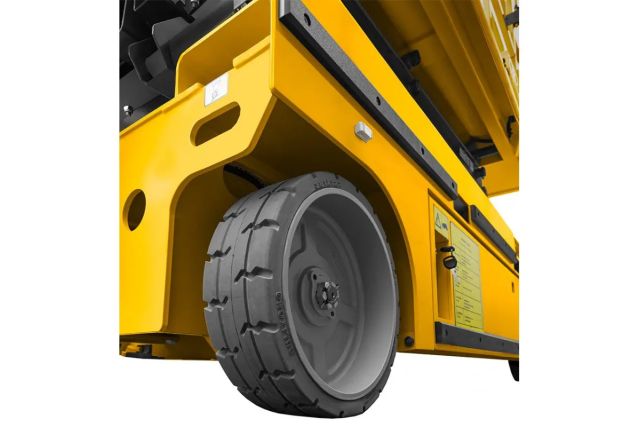 Электрический мобильный подъемник Cormak PNE12