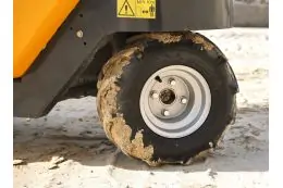 Мини-погрузчик NEX N30 (Eurotrac WD3) 4